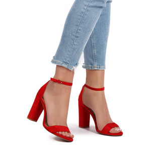 Červené sandály Carly