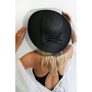 Černý klobouk Leah
