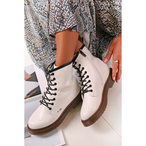 Bílé kotníkové boty 49144