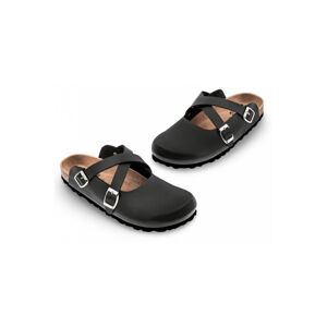 Černá zdravotní obuv 101001