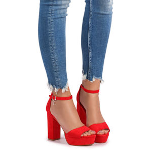 Červené sandály 35011