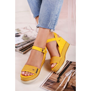 Žluté platformové sandály Olivette