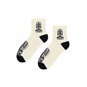 Černo-bílé vzorované ponožky 118