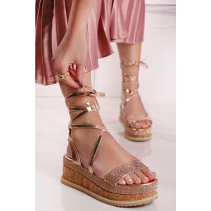Růžovo-zlaté platformové sandály Lavia