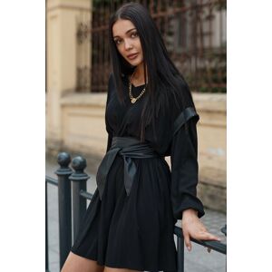 Černé krátké šaty s prvky eko kůže NU365