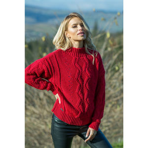 Červený pulovr F605