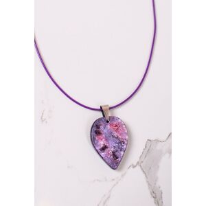 Fialový handmade náhrdelník z pryskyřice Space Drop
