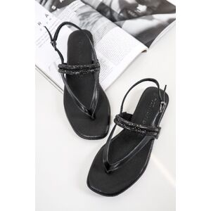 Černé kožené nízké sandály 1-28115