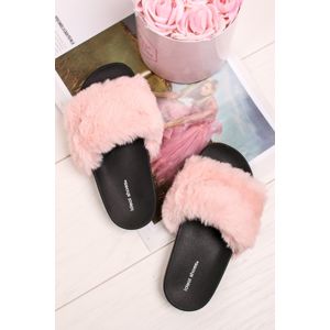 Růžové kožešinové pantofle Franca