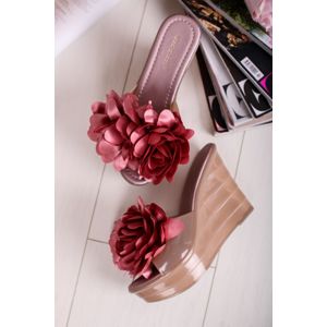 Růžové platformové pantofle Tamina