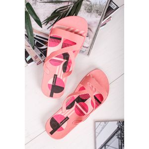 Růžové gumové pantofle Art Print