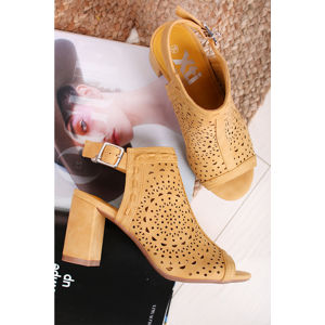 Žluté sandály 35173